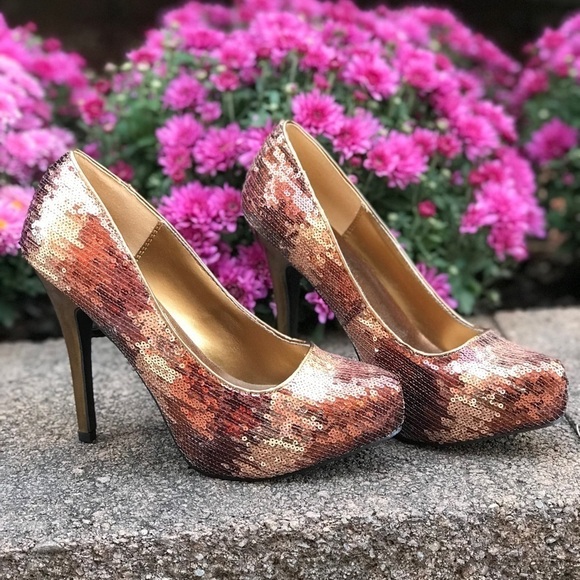 JUST FABULOUS 7.5 Copper Sequins Platform Pumps Size 7.5 - Picture 8 of 16